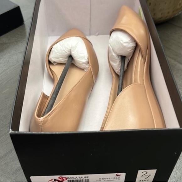 27 EDIT NATURALIZER KARLA D'ORSAY FLAT - Picture 2 of 9